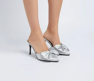 Sidonie Pump by Jade Icarus