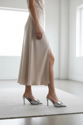 Sidonie Pump by Jade Icarus